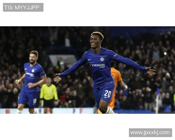 英超球队曼联主帅赞扬队员努力训练的态度，希望能重新夺冠